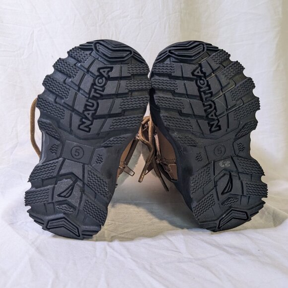 Nautica Brown and Black Kids Snow Boots - Picture 4 of 9